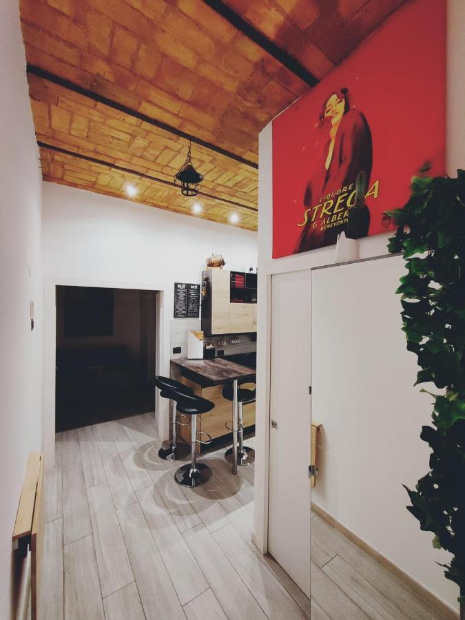 Elegant Apartment In Inner City At Vatican - Netflix And Optical Fiber Rome Exterior photo